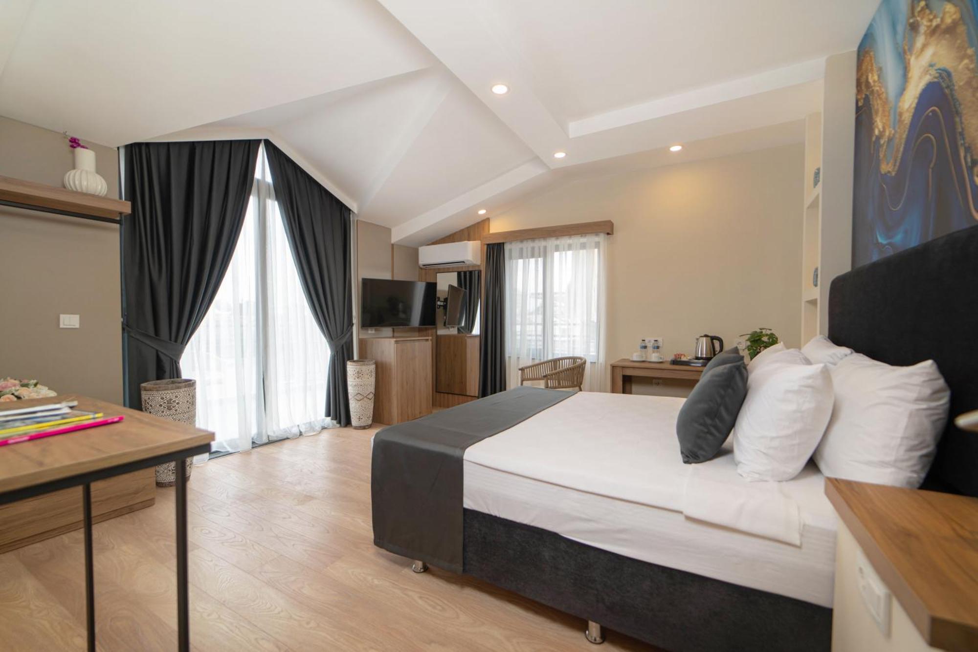 Deniz Boutique Hotel 安塔利亚 外观 照片