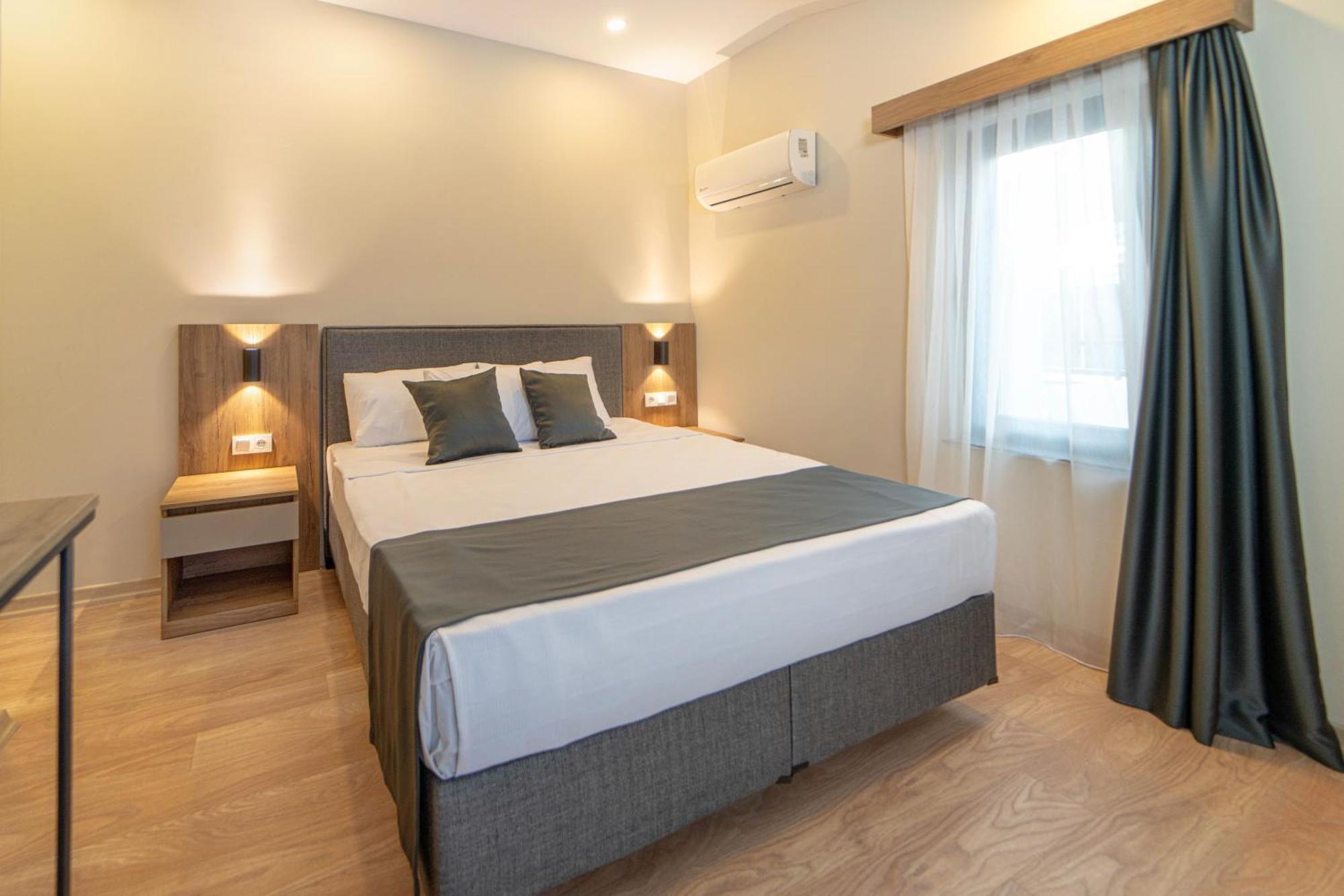 Deniz Boutique Hotel 安塔利亚 外观 照片